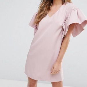 Boohoo Ruffle Sleeve Shift Dress